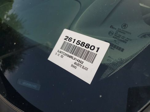 Used 2024 Acura RDX SH-AWD image 4