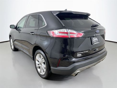Used 2023 Ford Edge Titanium image 5