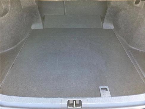 Used 2025 Toyota Camry SE FWD image 6
