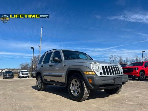 Used 2006 Jeep Liberty Sport image 5