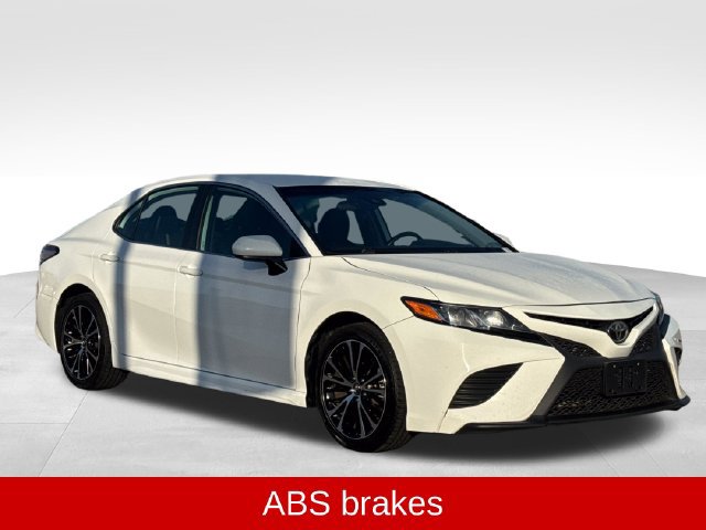 Used 2019 Toyota Camry SE FWD image 12