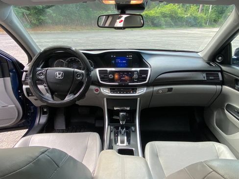 Used 2015 Honda Accord EX-L image 42