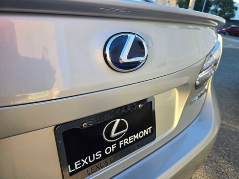 Used 2010 Lexus HS 250h image 16