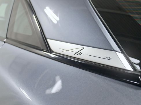 Used 2025 Lucid Air Pure image 13