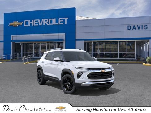 New 2026 Chevrolet TrailBlazer LT FWD image 1