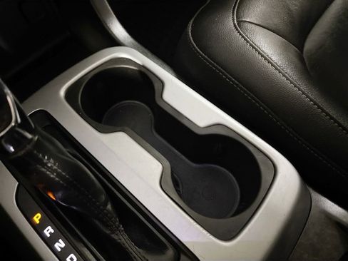 Used 2022 Chevrolet Colorado ZR2 w/ ZR2 Dusk Special Edition image 15