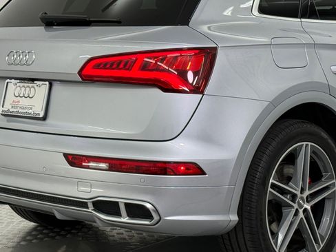 Used 2019 Audi SQ5 Premium Plus w/ Premium Plus Package image 13