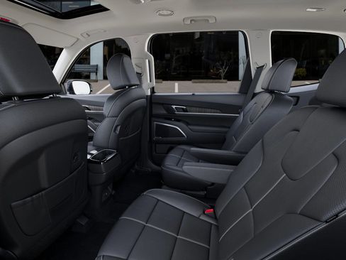 New 2025 Kia Telluride SX w/ SX Captain's Chair Package image 18