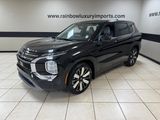 New 2025 Mitsubishi Outlander SE image 3