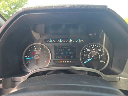 Used 2020 Ford F150 XLT w/ Equipment Group 302A Luxury AWD/4WD image 29