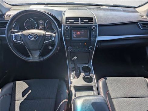 Used 2016 Toyota Camry SE w/ Protection Package (Q2) FWD image 16