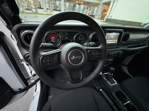 Used 2023 Jeep Wrangler Willys 4xe image 17