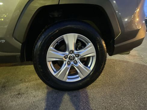 Certified 2021 Toyota RAV4 XLE w/ Convenience Package image 10