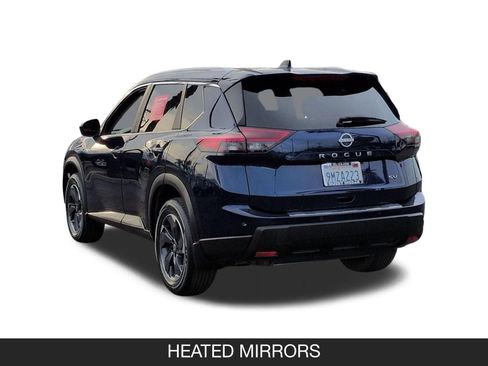 Certified 2024 Nissan Rogue SV w/ SV Premium Package image 8