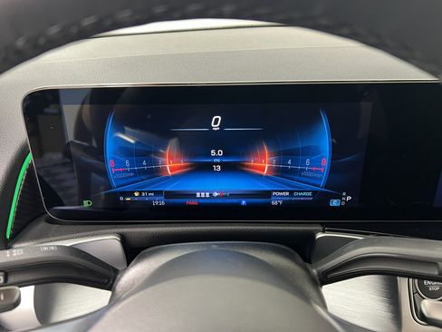 New 2026 Mercedes-Benz GLB 35 AMG 4MATIC image 28