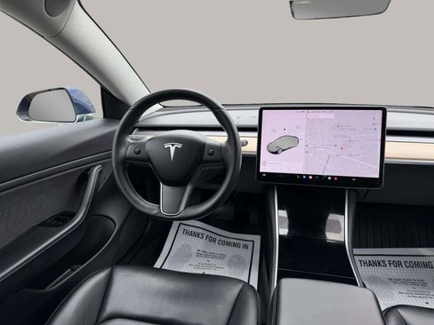Used 2019 Tesla Model 3 Standard Range Plus image 24