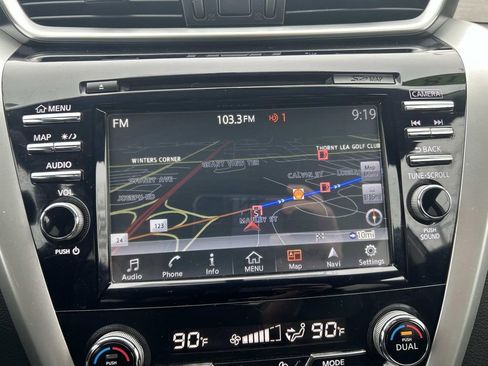 Used 2018 Nissan Murano SL w/ Moonroof Package image 26