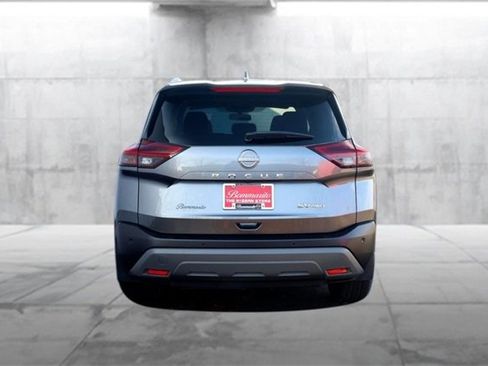 Certified 2023 Nissan Rogue SV w/ SV Premium B Package image 6