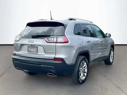 Used 2021 Jeep Cherokee Latitude Lux w/ Sun & Sound Group AWD/4WD image 7