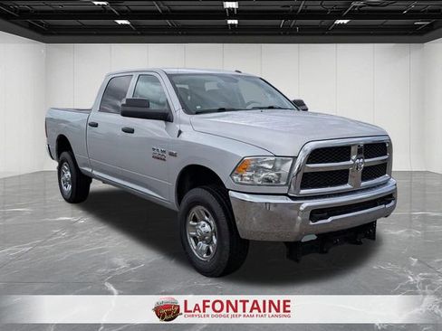 Used 2018 RAM 2500 Tradesman w/ Chrome Appearance Group AWD/4WD image 7