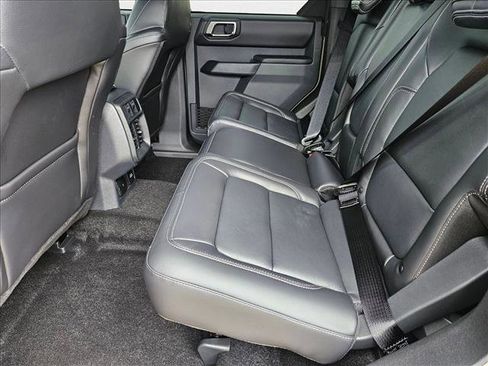 New 2025 Ford Bronco Outer Banks AWD/4WD image 16