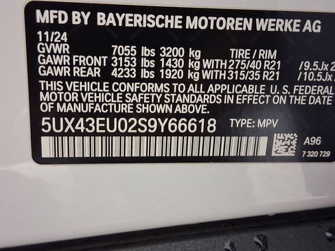 Used 2025 BMW X5 xDrive50e w/ Climate Comfort Package AWD/4WD image 19