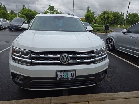 Used 2019 Volkswagen Atlas SE AWD/4WD image 2