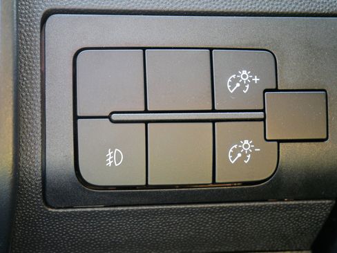 New 2026 RAM ProMaster 2500 w/ Convenience Group image 13