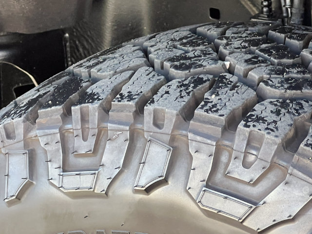 Used 2017 Ford F250 XLT AWD/4WD image 12