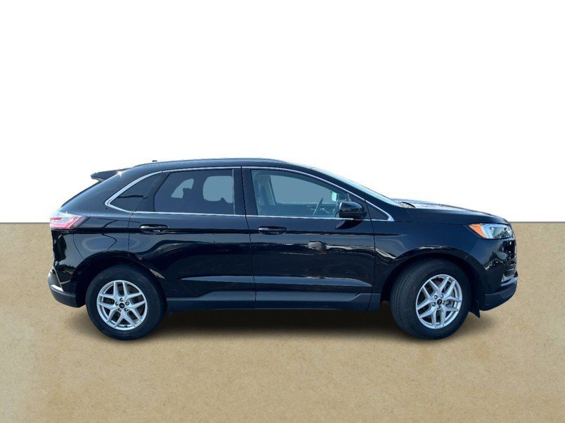 Used 2023 Ford Edge SEL w/ Convenience Package AWD/4WD image 2