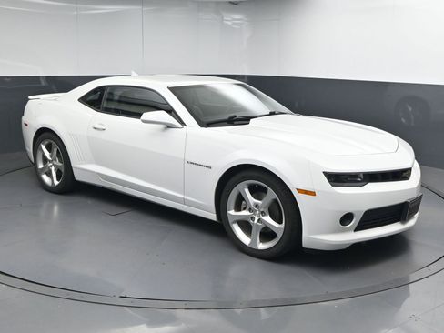 Used 2015 Chevrolet Camaro LT w/ RS Package RWD image 1