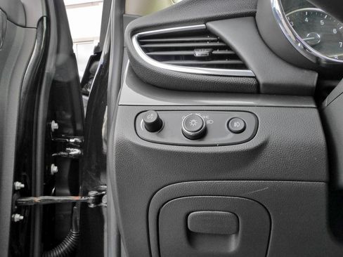 Used 2019 Buick Encore Sport Touring image 23