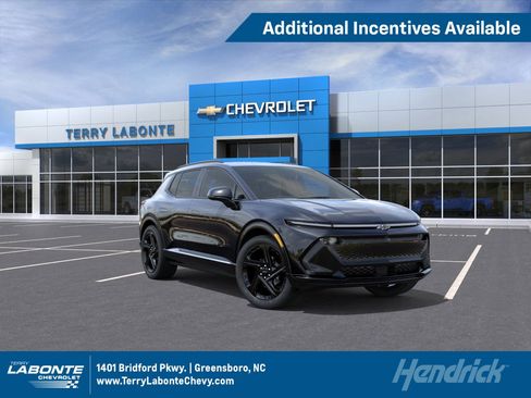 New 2026 Chevrolet Equinox EV RS image 1