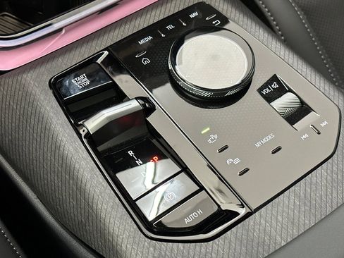 New 2026 BMW X3 xDrive30 w/ Convenience Package image 24