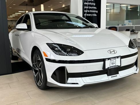 New 2025 Hyundai Ioniq 6 SEL AWD/4WD image 2