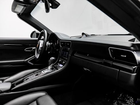 Used 2015 Porsche 911 Turbo image 52