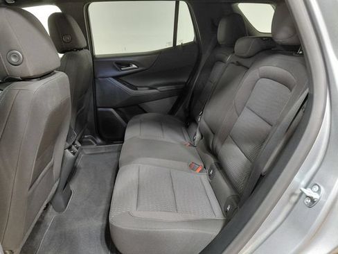 Used 2026 Chevrolet Equinox LT FWD image 36