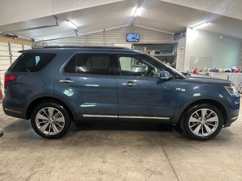 Used 2018 Ford Explorer Limited image 7