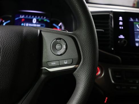 Used 2022 Honda Pilot Sport image 19