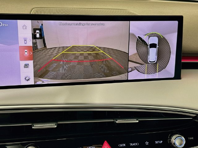 New 2027 Genesis GV70 2.5T Advanced AWD/4WD image 13