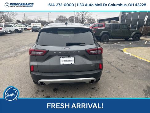Used 2024 Ford Escape SE image 5