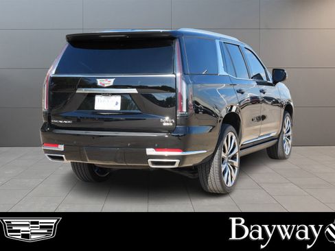 Certified 2026 Cadillac Escalade Luxury w/ Touring Package AWD/4WD image 5