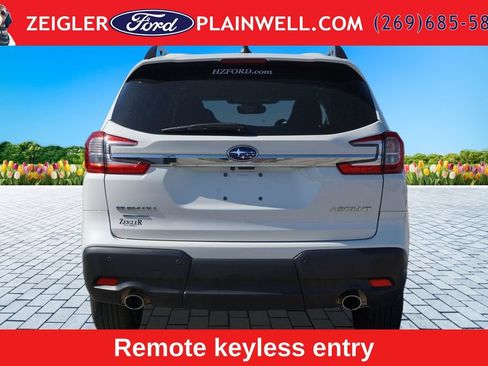 Used 2025 Subaru Ascent Premium AWD/4WD image 4