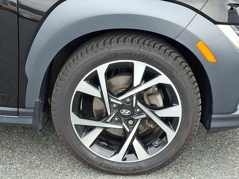 Used 2022 Hyundai Kona Limited image 8