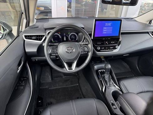 Certified 2026 Toyota Corolla XLE FWD image 18