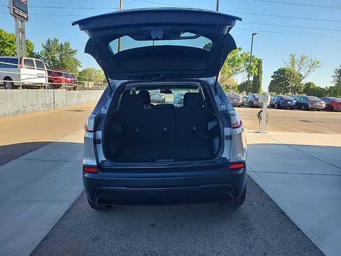 Used 2020 Jeep Cherokee Latitude image 13