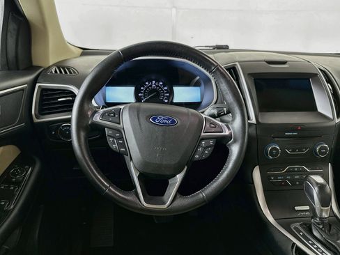 Used 2017 Ford Edge SEL w/ Equipment Group 201A AWD/4WD image 18