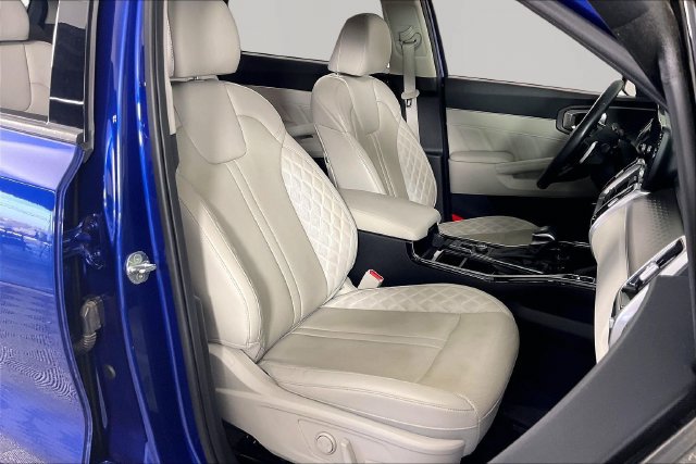 Certified 2022 Kia Sorento SX FWD image 28