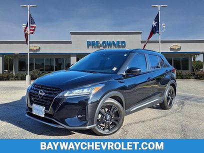 Used 2023 Nissan Kicks SR w/ SR Premium Package