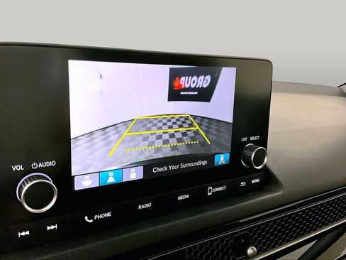 Used 2025 Honda Civic Sport image 25